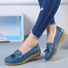 Load image into Gallery viewer, Women Ballet Shoes Flats Cut Out Leather Breathbale Moccains Women Boat Shoes Ballerina Ladies Shoes