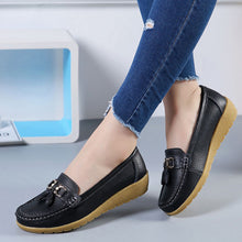 Load image into Gallery viewer, Women Ballet Shoes Flats Cut Out Leather Breathbale Moccains Women Boat Shoes Ballerina Ladies Shoes